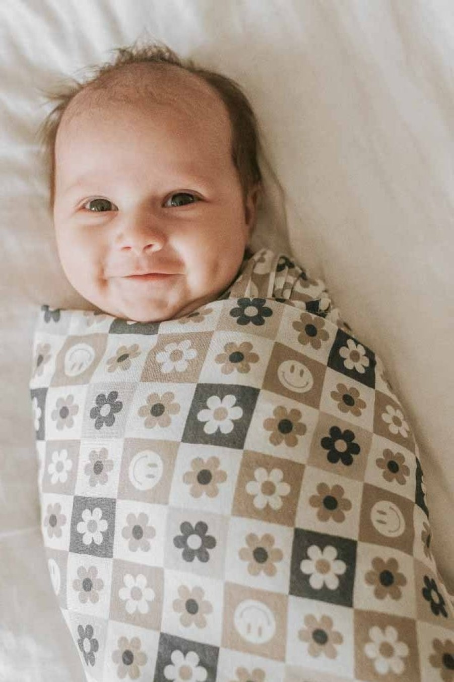 Shop Solly Baby The Swaddle | Good Vibes Swaddle