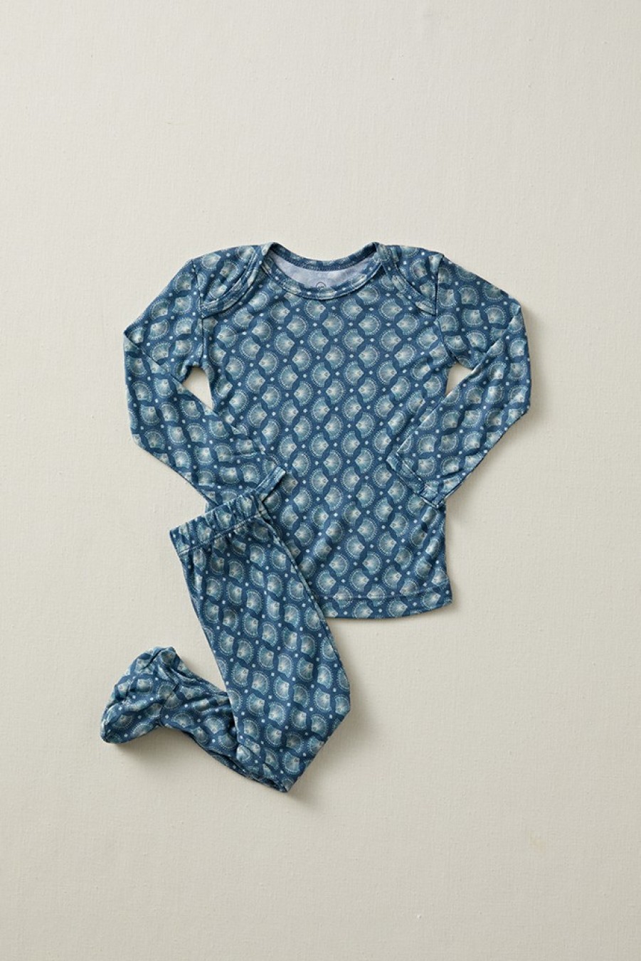 Shop Solly Baby The Sleeper | Victoria Sleeper