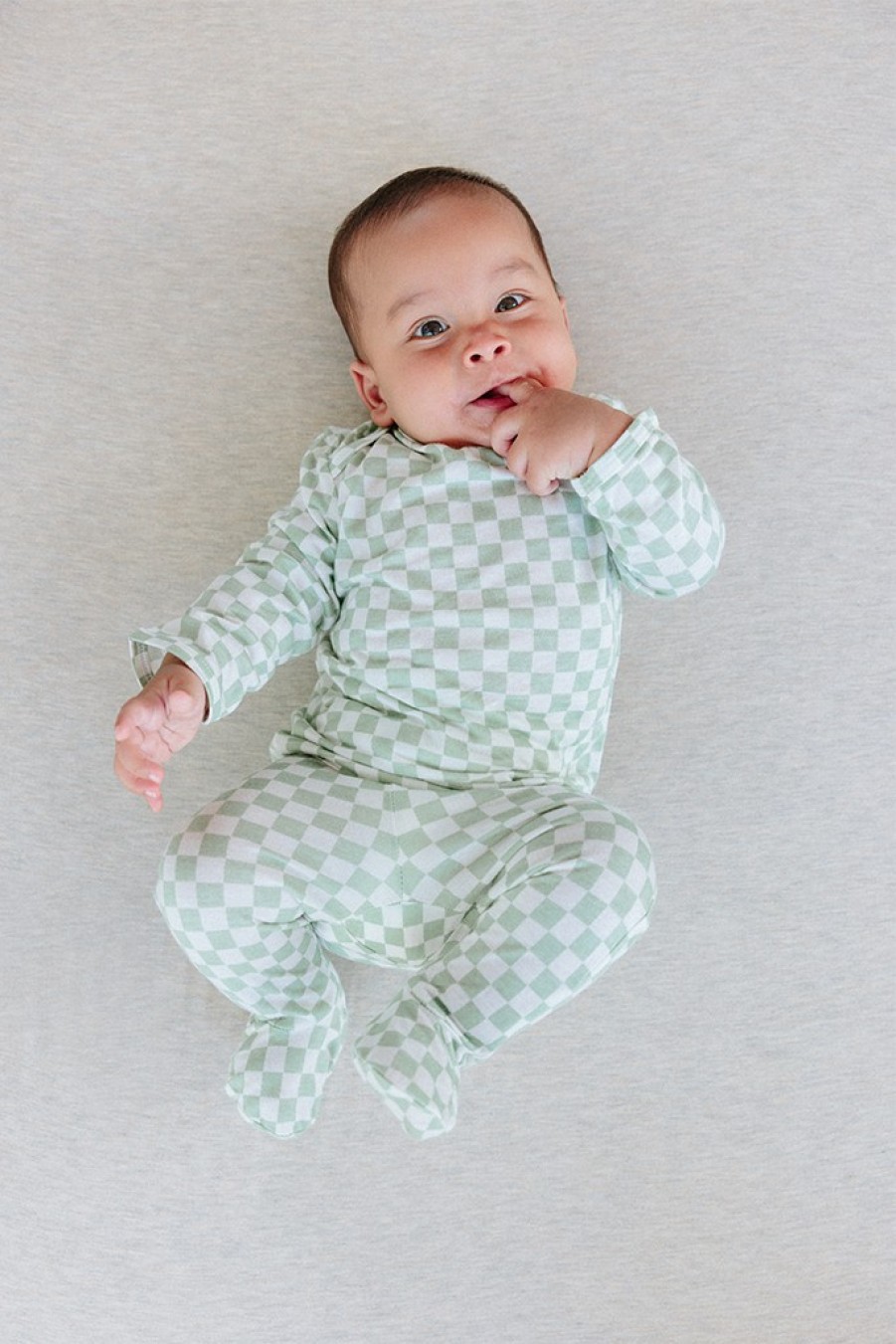 Shop Solly Baby The Sleeper | Fern Chequer Sleeper