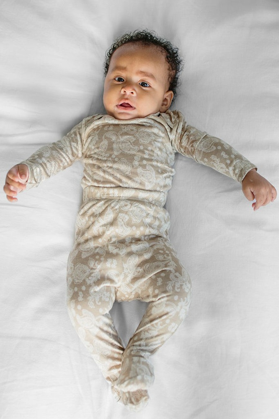 Shop Solly Baby The Sleeper | Highland Lace Sleeper