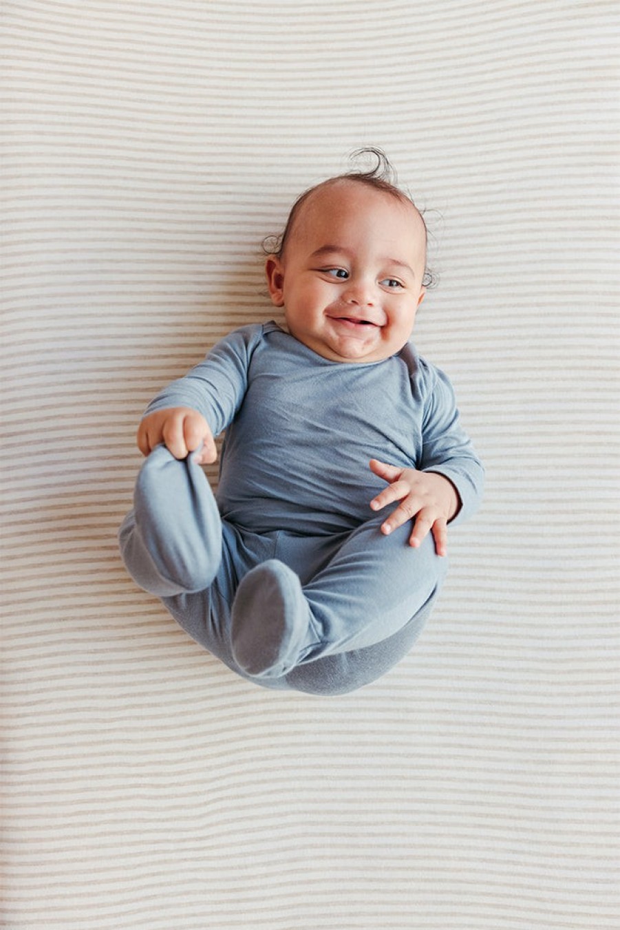 Shop Solly Baby The Sleeper | Coastal Sleeper