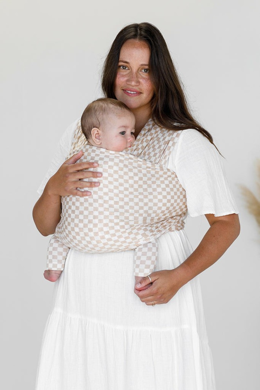 Shop Solly Baby Prints | Cream Chequer Wrap